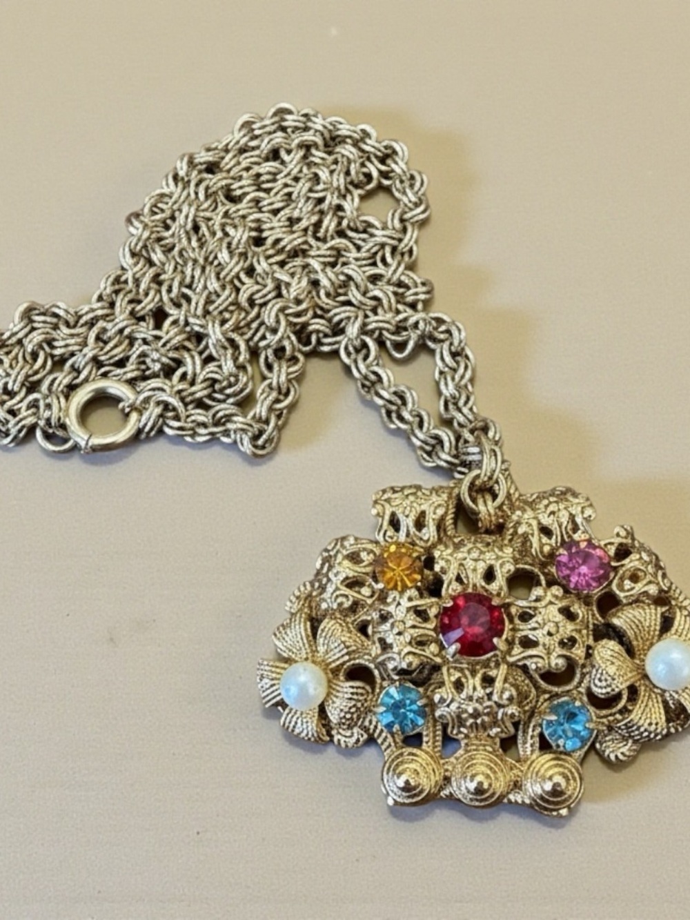 Vintage Czech Rhinestone Floral Basket Pendant with 30” Chain - Picture 3 of 11